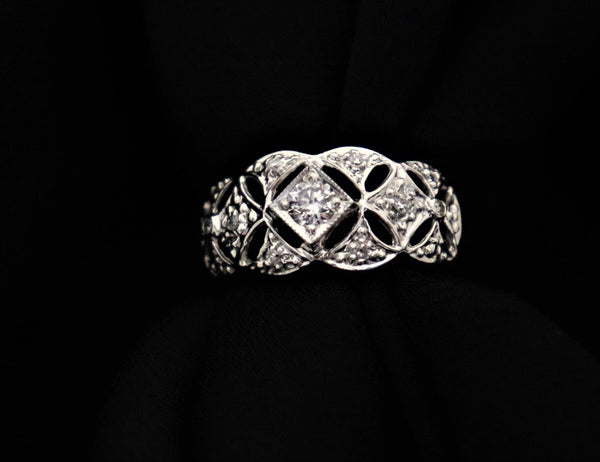 Lace Diamond Ring 