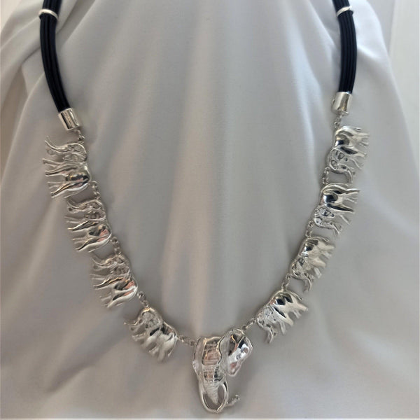 Elephant Hair Necklace with Elephants - Cape Diamond Exchange