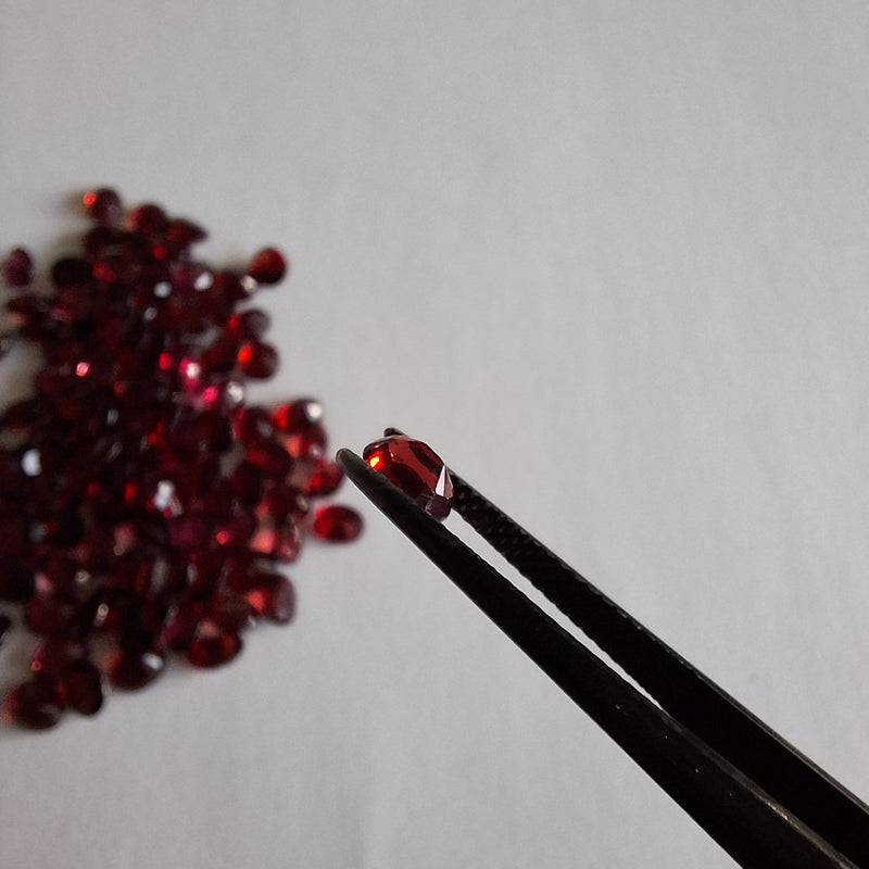 Garnets, Ovals 5x4mm