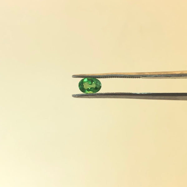4.4 x 6.0mm Oval 0.52ct Tsavorite stone