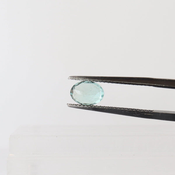 7.4mm x 5.4mm Oval Aquamarine Stone with front view - cape diamond exchange