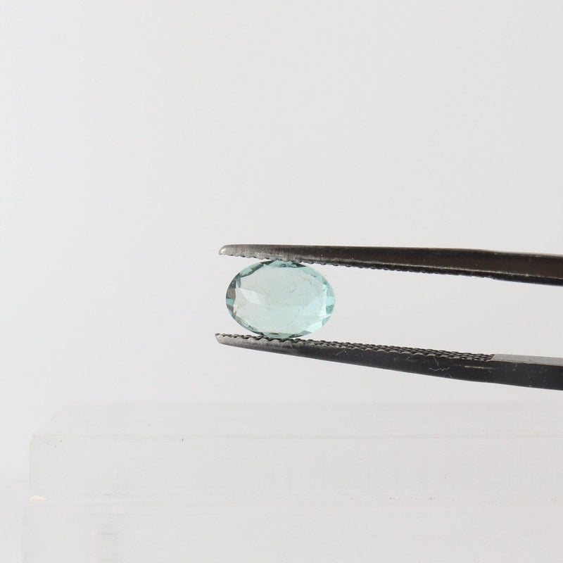 7.4mm x 5.4mm Oval Aquamarine Stone with front view - cape diamond exchange
