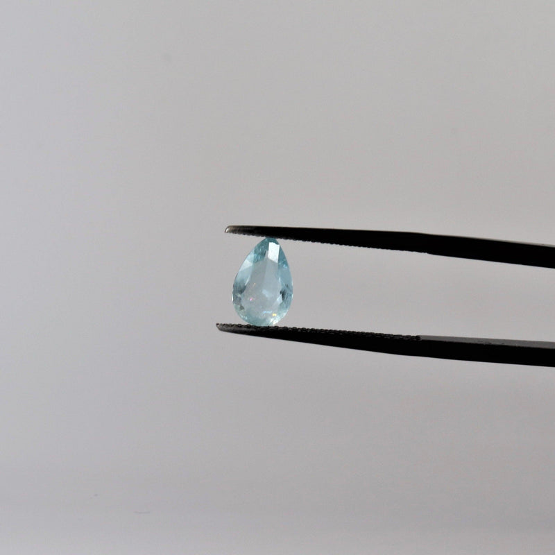 8.5mm x 5.8mm Pear Aquamarine Stone with front view - cape diamond exchange