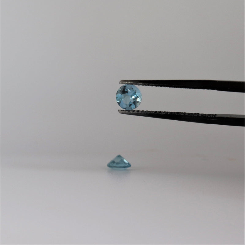 5mm (Pair) Aquamarine Stone Round with front view - cape diamond exchange