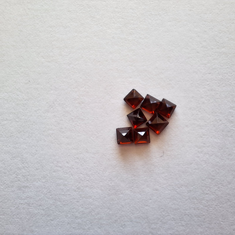 Princess Cut Garnet 3x3mm Cape Diamond Exchange South Africa, Cape Town