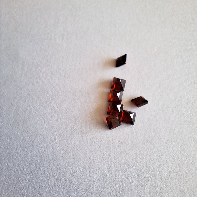 Princess Cut Garnet 3x3mm Cape Diamond Exchange