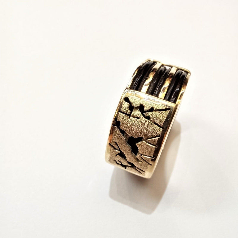 Rockart Elephant Hair Yellow Gold Ring with side view - capediamondexchange