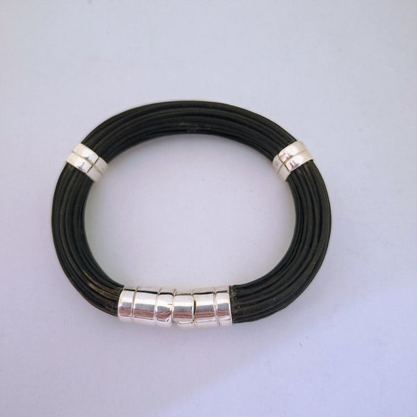 Silver elephant hair bracelet with a jelles clasp- Cape Diamond Exchange, Cape town.