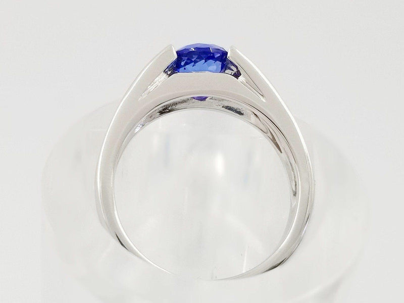 18 kt White Gold Men's ring with a Tanzanite Stone - Cape Diamond Exchange