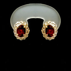 18 kt Yellow Gold Vintage Garnet earrings with Diamonds - Cape Diamond Exchange