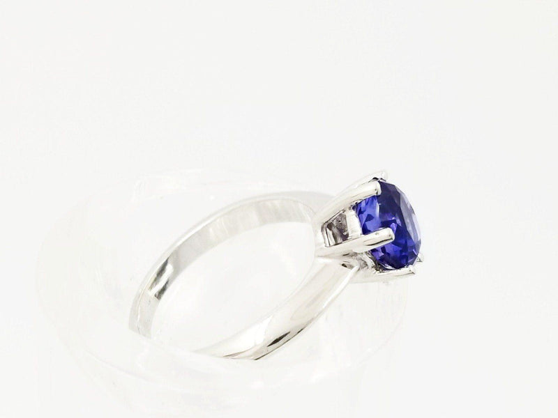 18 kt White Gold Tanzanite Ring - Cape Diamond Exchange