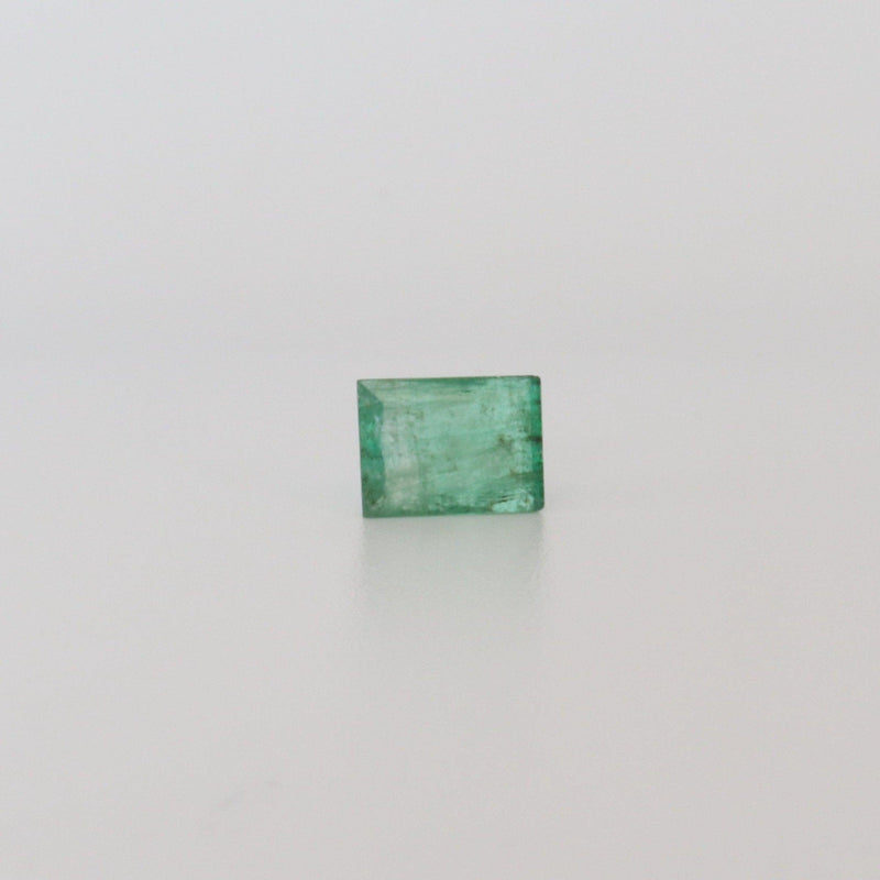 15.85ct Emerald Stone with front view - cape diamond exchange