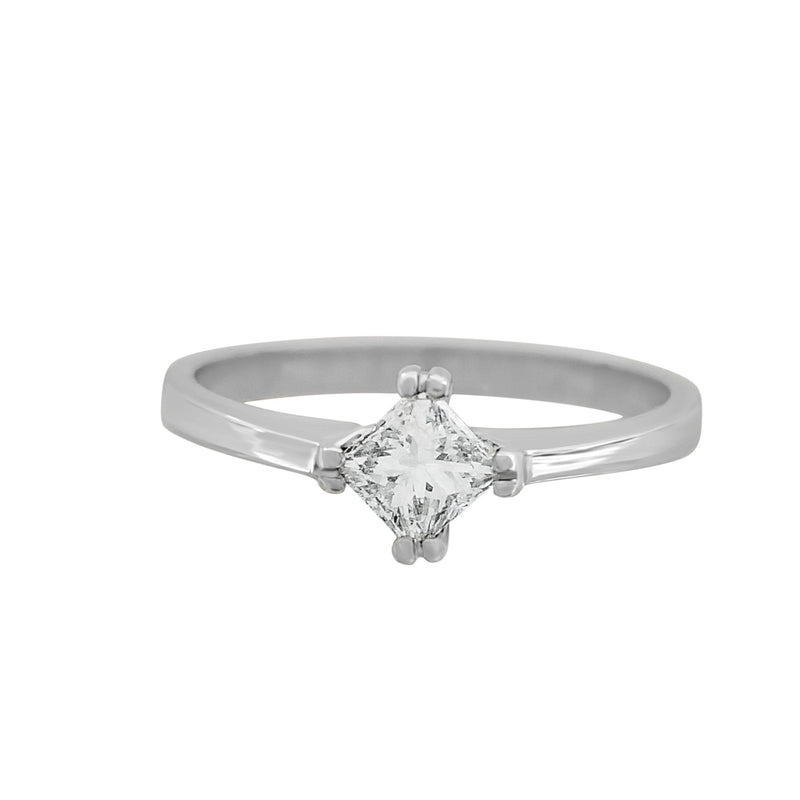 18kt White Gold Solitaire Diamond Ring - Cape Diamond Exchange