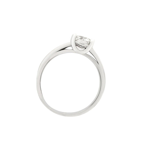 18 kt White Gold Diamond Four-Claw Ring - Cape Diamond Exchange