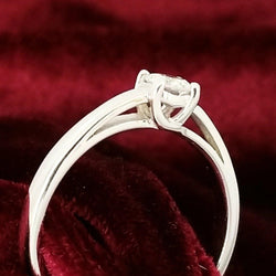 9 kt White Gold Engagement Ring - Cape Diamond Exchange