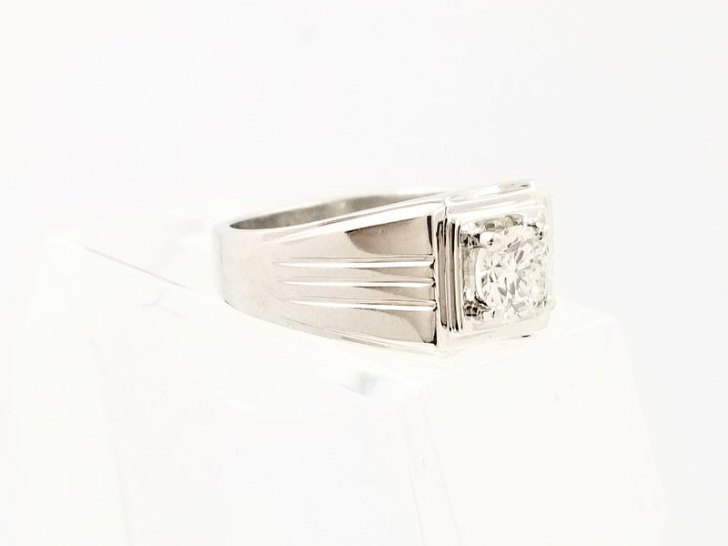 Men's Ring With Grooves on the Side - Cape Diamond Exchange