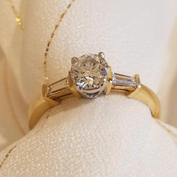 18 kt Yellow Gold diamond Engagement ring. - Cape Diamond Exchange
