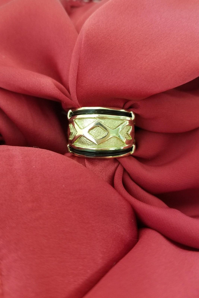 Wide Yellow Gold Ring with Elephant Hair - Cape Diamond Exchange