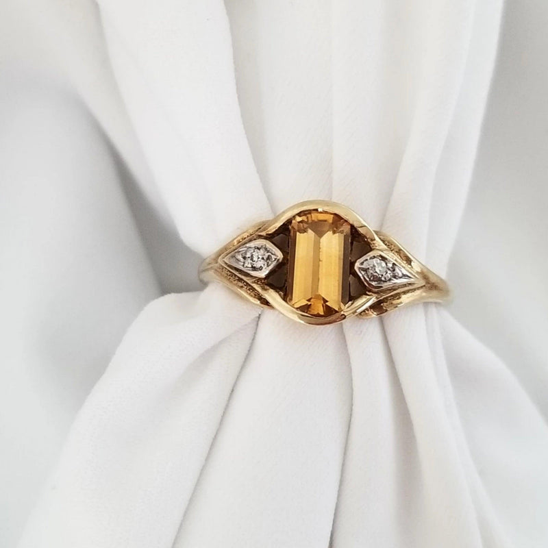 9 kt Yellow Gold  Cubic Zircon Ring - Cape Diamond Exchange