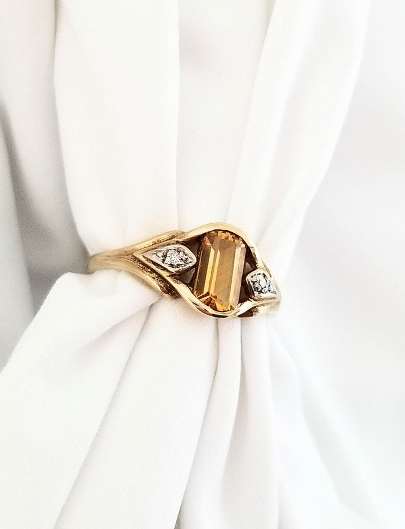 9 kt Yellow Gold  Cubic Zircon Ring - Cape Diamond Exchange