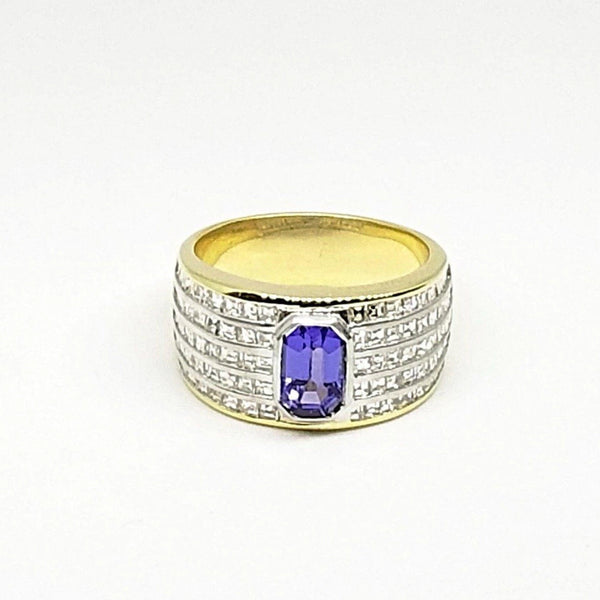 18 kt Yellow Gold Tanzanite and 100 Diamonds ring - Cape Diamond Exchange