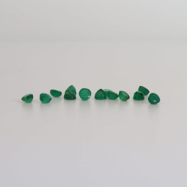 3.2mm Round Emerald Stones - cape diamond exchange
