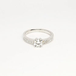 9kt White Gold Perfect Engagement Ring - Cape Diamond Exchange