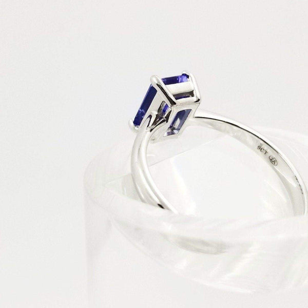 9 kt White Gold Tanzanite Emerald cut Tanzanite Ring - Cape Diamond Exchange