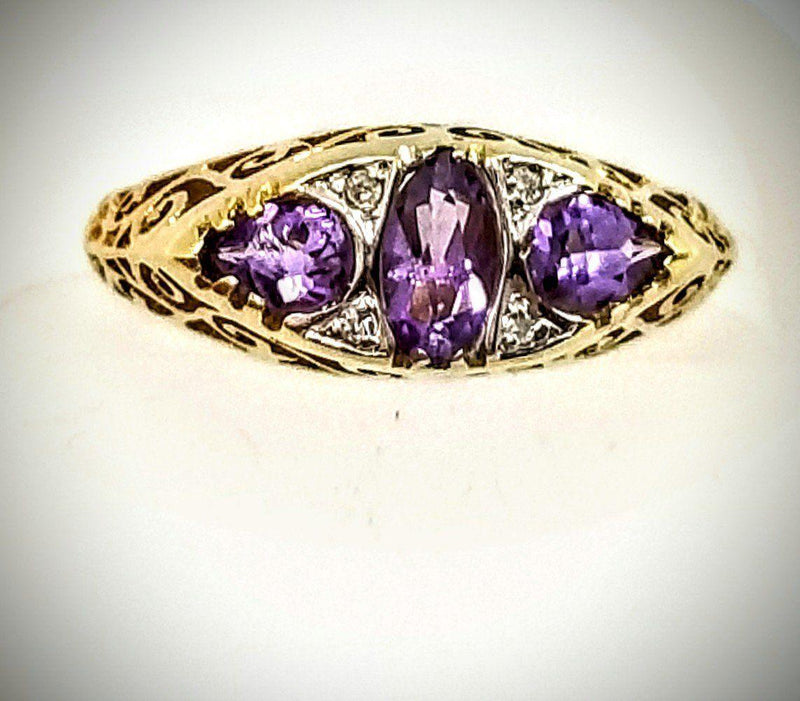 9 kt Yellow Gold Amethyst and Diamond Vintage Ring - Cape Diamond Exchange
