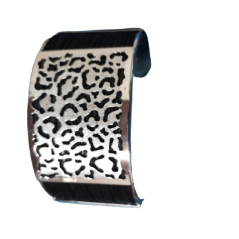 Elephant Hair Bangle features leopard print - Cape Diamond Exchange