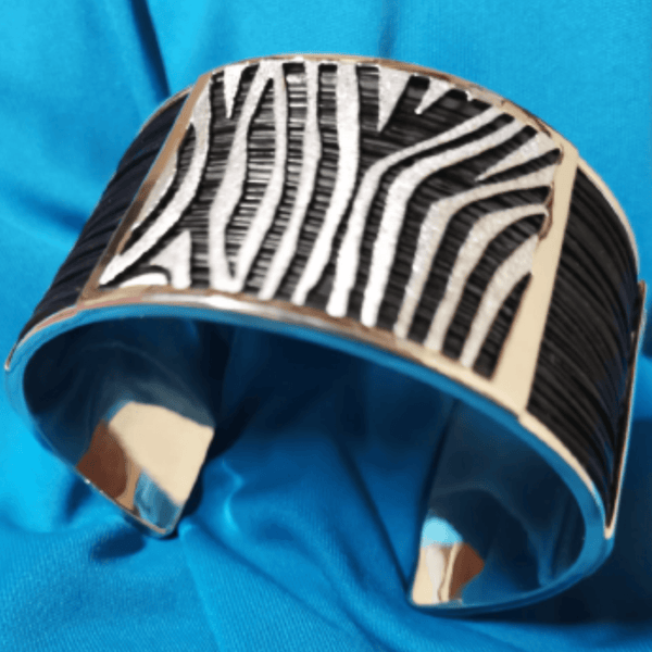 Elephant Hair Bangle zebra print - Cape Diamond Exchange 