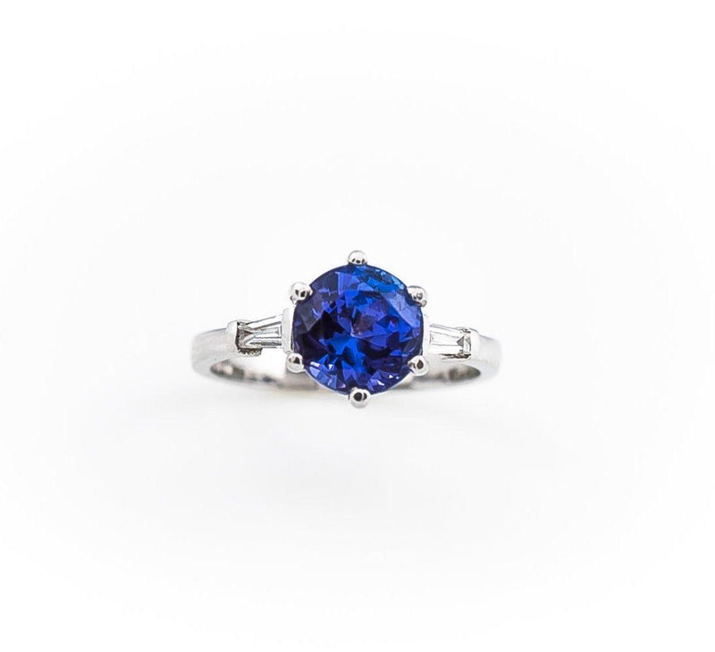 18 kt White Gold Tanzanite and Baguettes Ring - Cape Diamond Exchange
