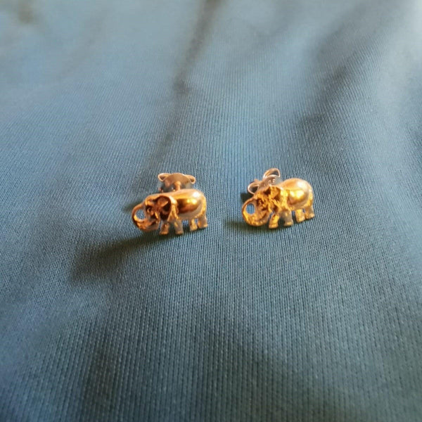 Elephant stud earrings - Cape Diamond Exchange