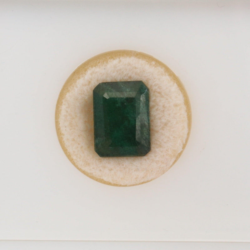 4.25ct Emerald Stone - cape diamond exchange