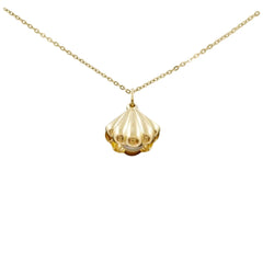 Gold Shell with a Pearl - Cape Diamond Exchange