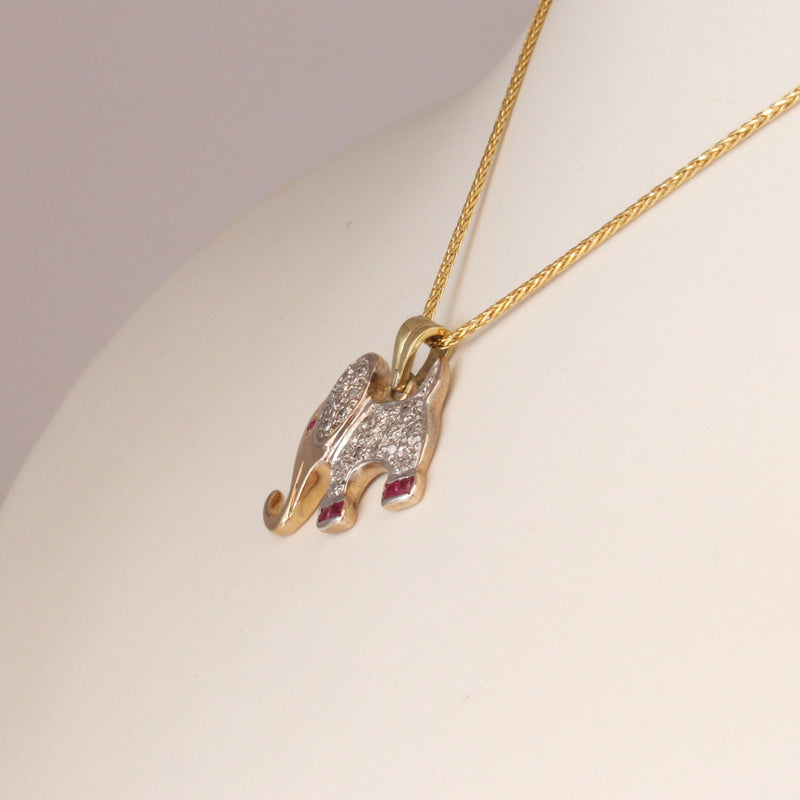 18kt Yellow Gold Sparkling Elephant Pendant with sideview - cape diamond exchange