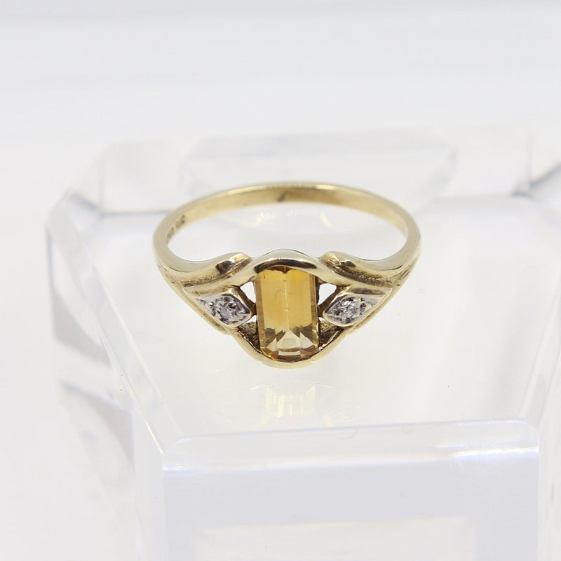 Citrine and Diamonds Ring