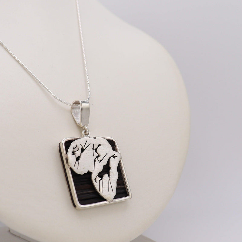 Silver Pendant with Elephant Hair Giraffe - Cape Diamond Exchange 