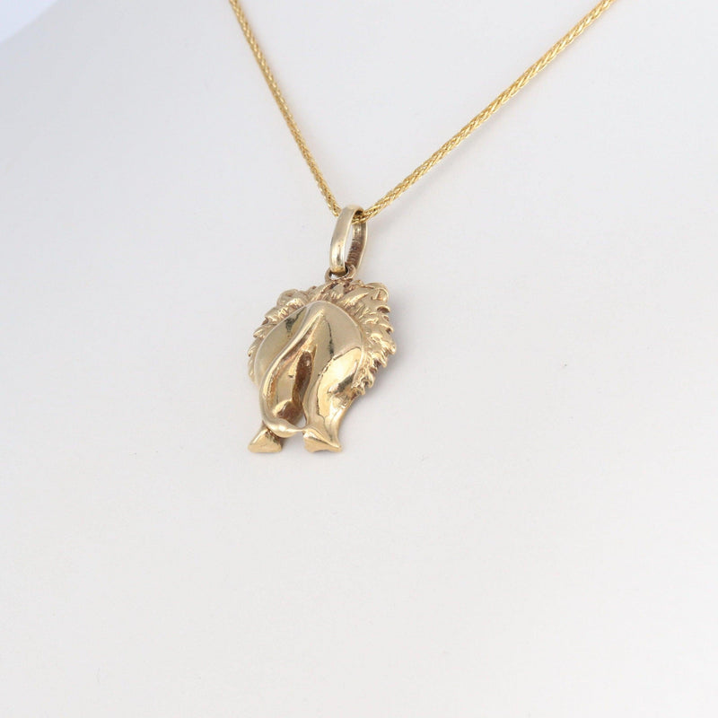 14kt Lion's backside pendant with top view - cape diamond exchange
