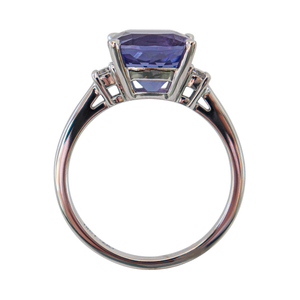 Cushion Tanzanite and Diamond Ring set in 18 kt White Gold