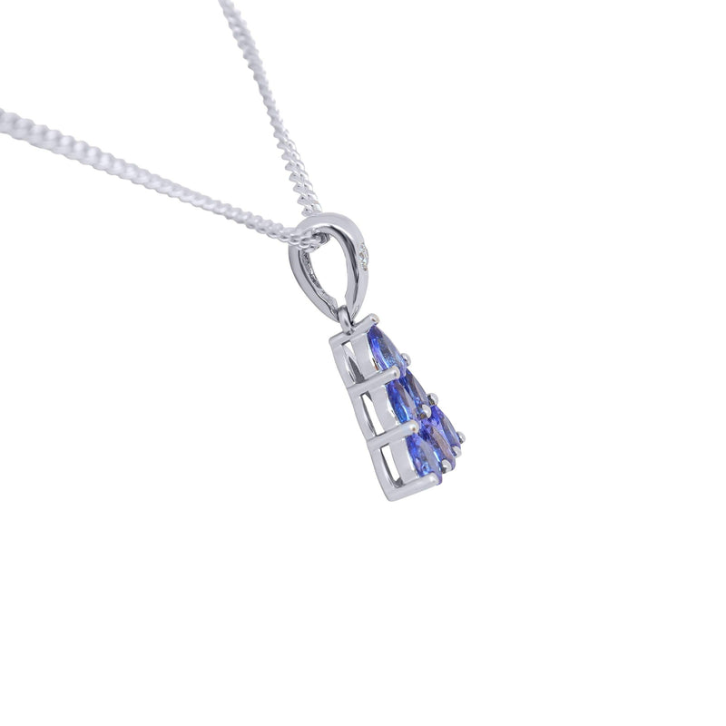 9 kt White Gold Pyramid Tanzanite Pendant