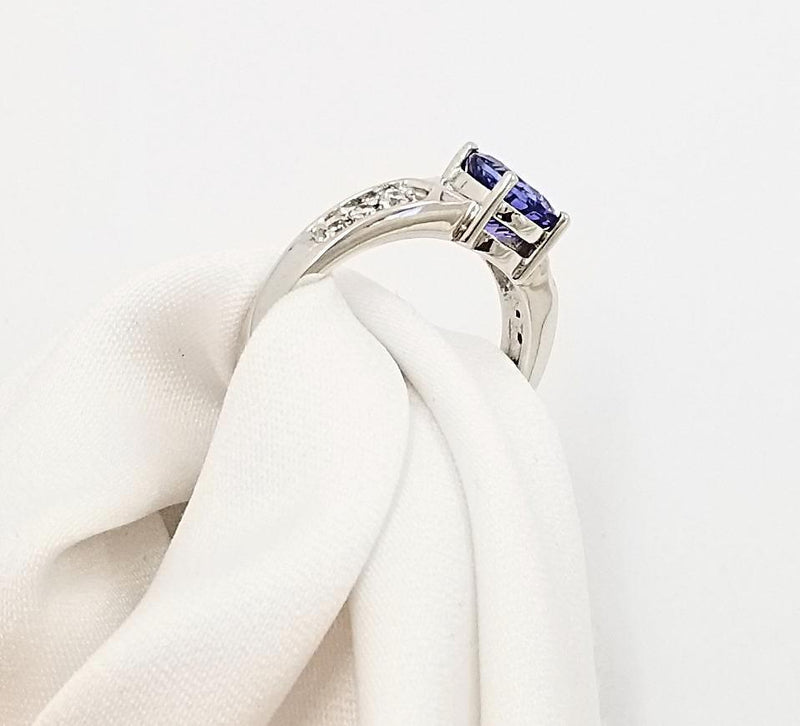 18 kt White Gold Round Tanzanite and Diamond Ring - Cape Diamond Exchange