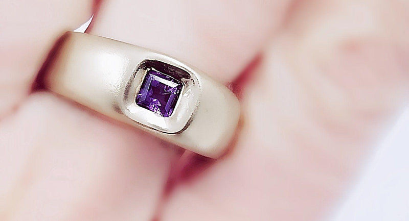 9 kt Yellow Gold Cubic Zircon Amethyst Ring Matte finish - Cape Diamond Exchange