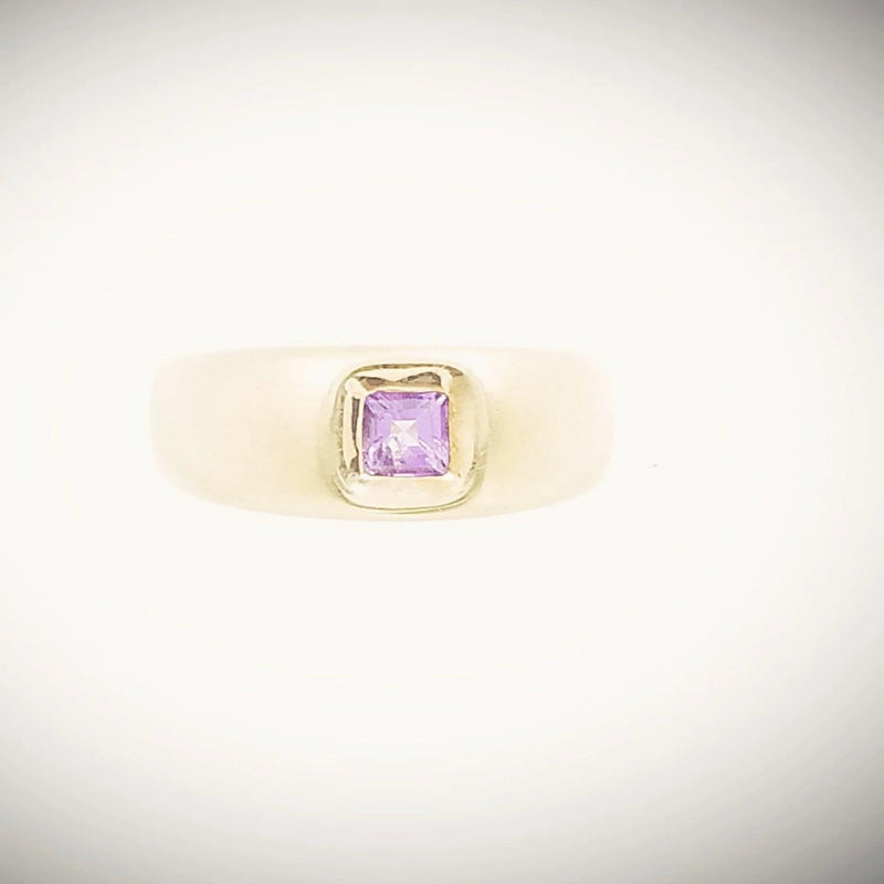 9 kt Yellow Gold Cubic Zircon Amethyst Ring Matte finish - Cape Diamond Exchange