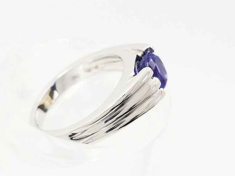 18 kt White Gold Men's ring with a Tanzanite Stone - Cape Diamond Exchange